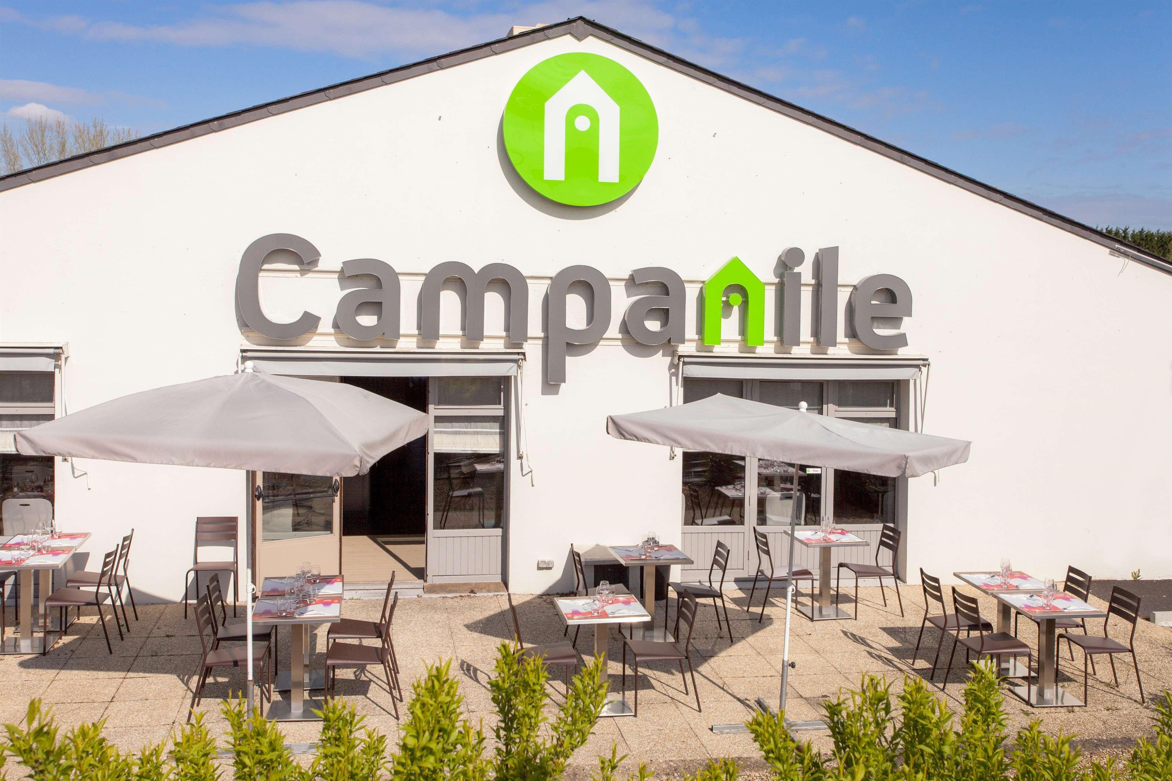 Campanile Poitiers Hotel Eksteriør billede